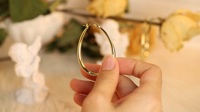 KISSPAT Sterling Silver Chunky Hoop Earrings for Women Hypoallergenic Thick Huggie Earring Wide Hoops Everyday Hoop Earrings