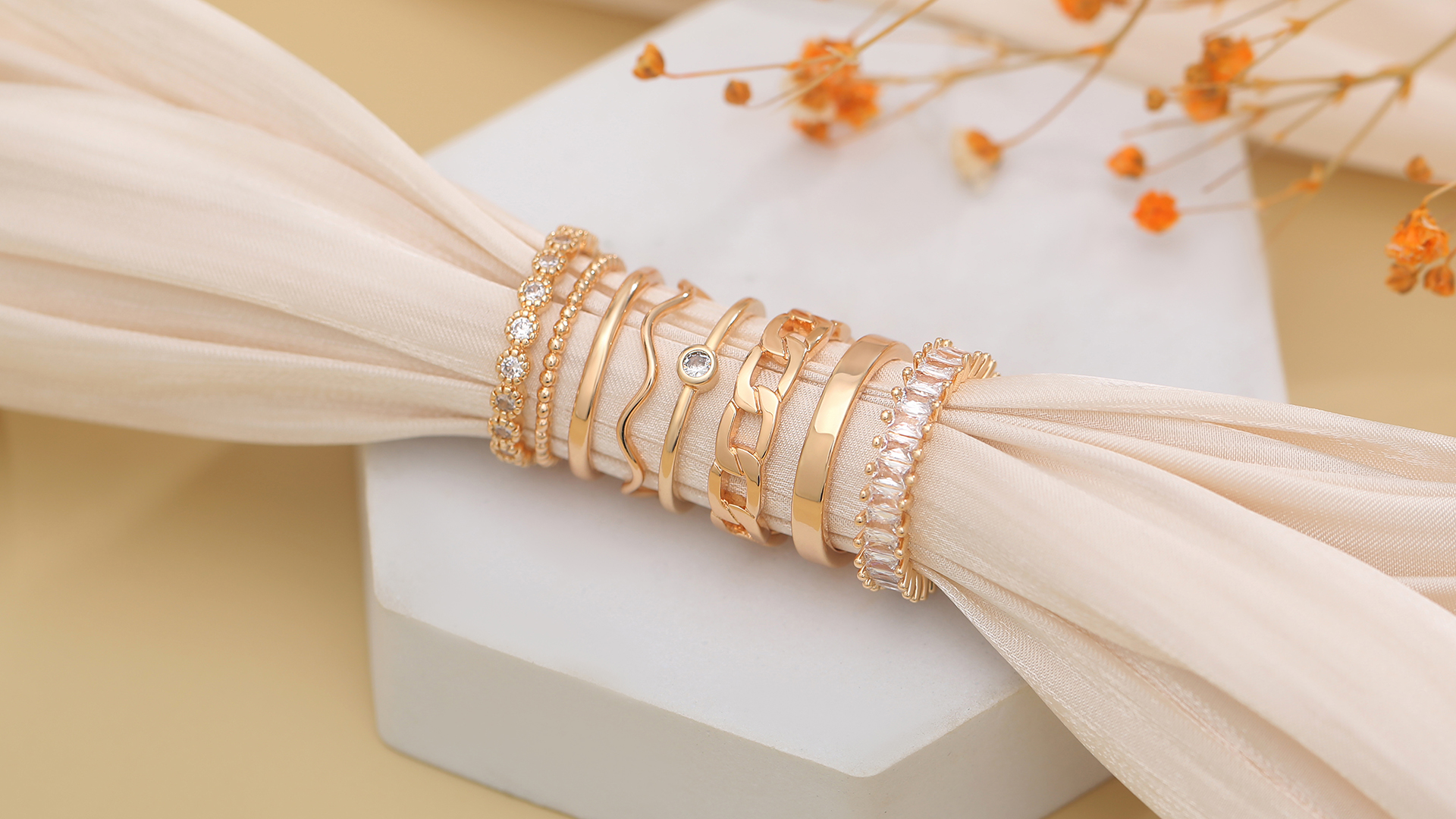 Gold Rings for Women Non Tarnish 8PCS 14K Gold Plated Stacking Rings for Women Teen Band Simple Cute Stackable Knuckle Silver Rings for Women Dainty Gold Statement Rings Gold Ring Set Size 4-11