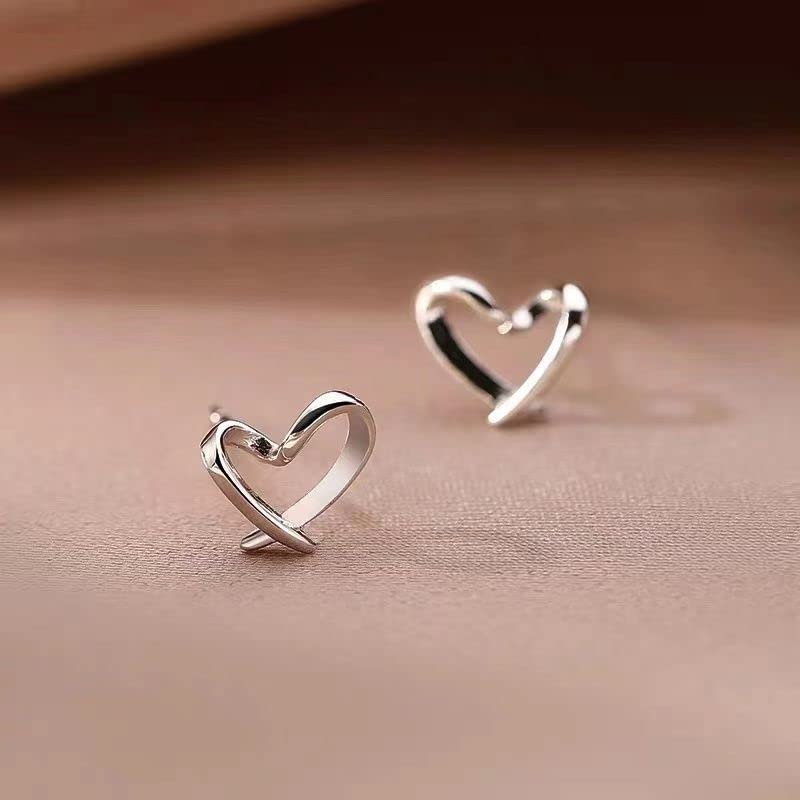Heart Silver Stud Earrings Hypoallergenic 925 Sterling Silver Stud Earrings for Women Tiny Small Love Hearted Stud Earrings for Women Girls Jewelry Gift