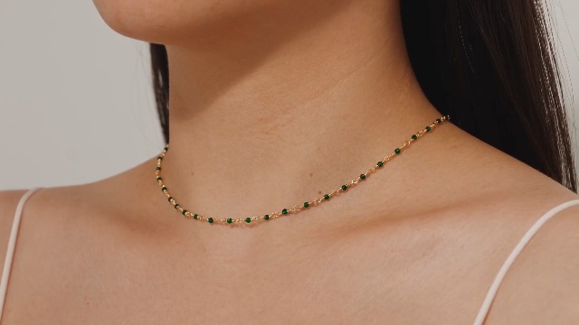 MTMY Beaded Necklaces for Women 14K Gold Plated Dainty Colorful Green/Rose Beaded Pearl Choker Necklace Delicate Boho Choker Necklace Jewelry Gift
