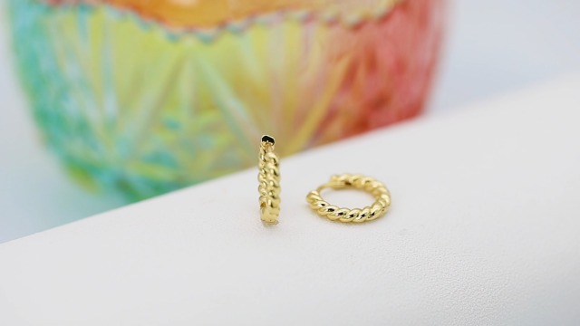 3 Pairs Small Huggie Hoop Earrings Set 14K Gold Hypoallergenic Lightweight Huggie Hoops Earrings for Women Girls