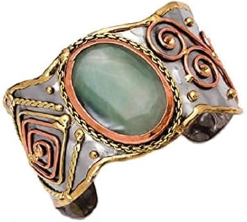 Chic Anju Brass Cuff Bracelet Adorned with Aventurine Stone Specially for Classy Women - Versatile Handcrafted Design