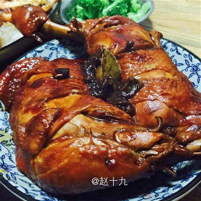 酱鸡腿的做法