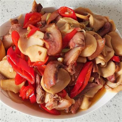 爆炒鸡腿菇怎么做