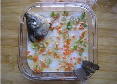 芙蓉鯽魚怎么做