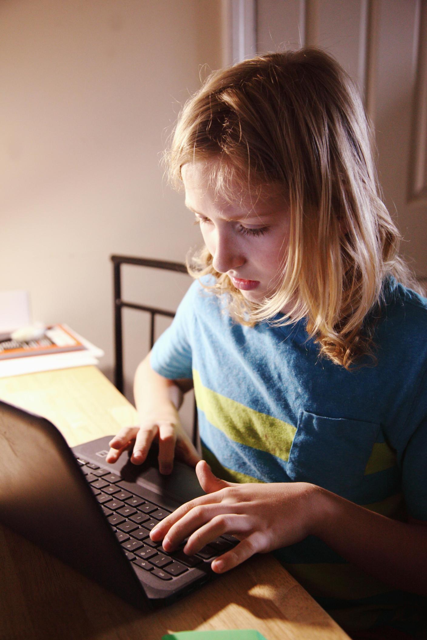Hogyan állítsuk vissza a Chromebook laptopot