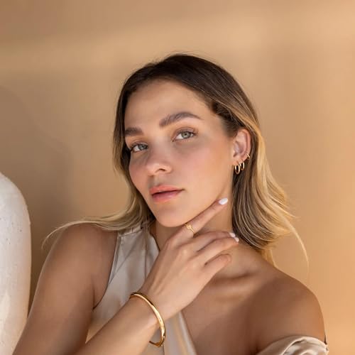 925 Sterling Silver Hoop Earrings,Small Gold Studs for Women Mini Cartilage Hoop Set Gold Huggie Earrings Hypoallergenic Studs Earrings for Girls Gold Earring Set for Multiple Piercing