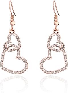 Boucles d'oreilles Chanel en forme de cœur avec cristal CZ, longueur 2.9 cm, antiallergique et léger, idéales pour les femmes élégantes et parfaites pour les occasions spéciales
