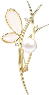 14K Gold Elegant Freshwater Pearl Butterfly Brooch, Chic Outerwear Floral Pin for Women, Fashionable Accessory with Anti-Exposure Safety Clasp