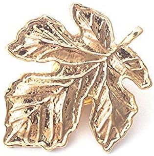 Maple Leaf Brooch Autumn Leaves Pin for Unisex Thanksgiving Christmas Brooch Pin Simple Elegant Accessory Gift