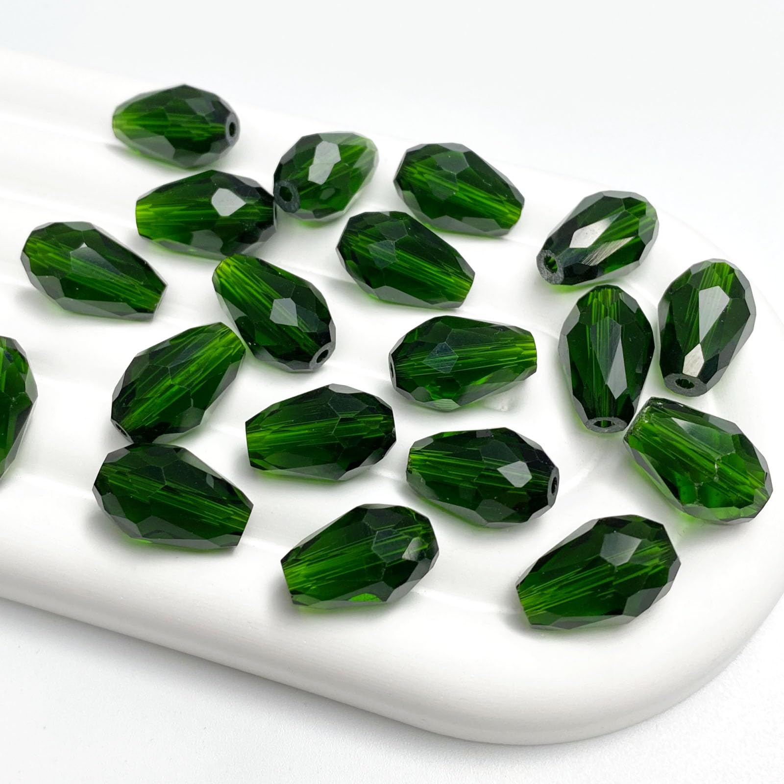 Tingoons Emerald Crystal Glass Beads Necklace in Faceted Teardrop Design for DIY Jewelry Enthusiasts