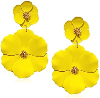 Elegant Boho Flower Stud Earrings with White Pearl for Women Girls Lover and Friends Flower Shaped Daisy Dangle Drop Earrings with Gold Flower Bud Jewelry Gifts