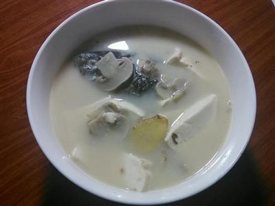 鲫鱼豆腐蘑菇汤怎么做好吃又简单