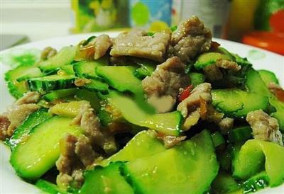 黄瓜炒肉怎么做