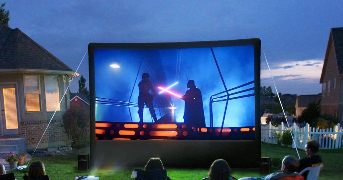 A Comprehensive Guide: What is a Good Projector for Outdoor Movies?