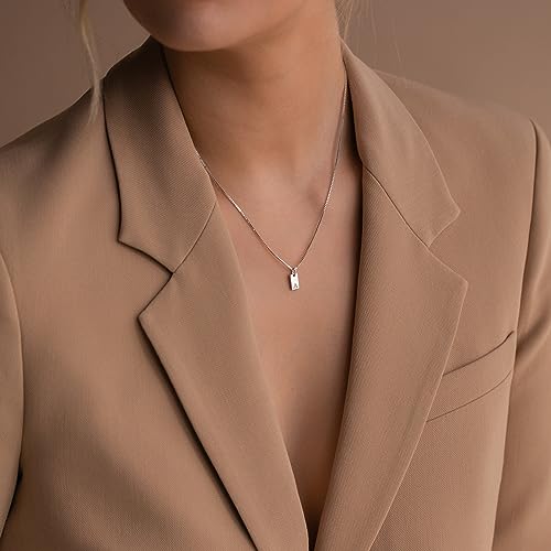 Initial Necklaces for Women Silver Plated Letter Necklace Dainty Silver Name Necklace Personalized Initial Tag Pendant Necklaces for Women Trendy Silver Jewelry
