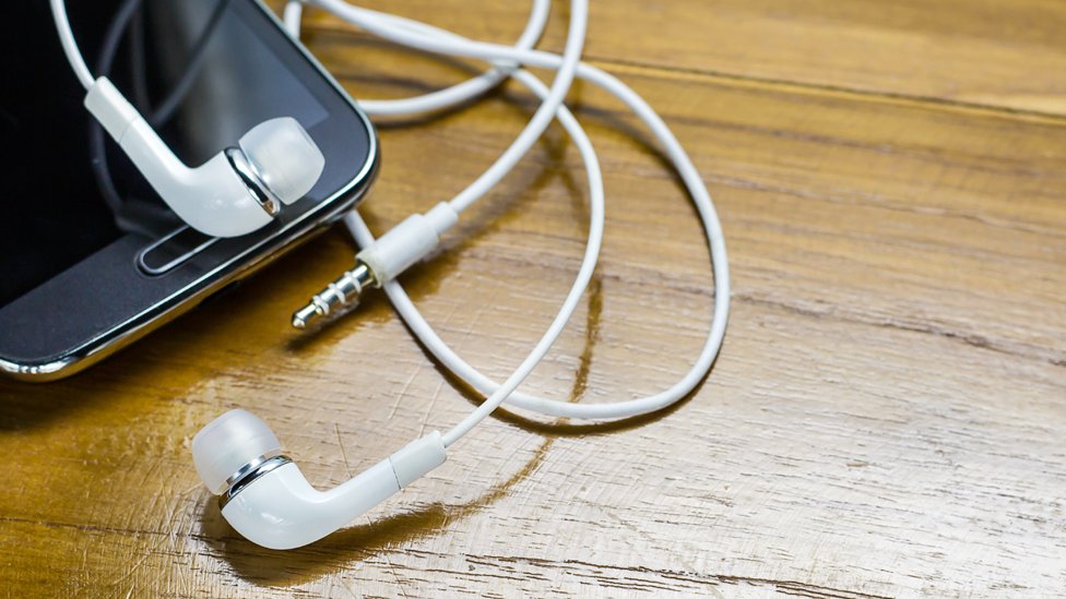 Cracking the Code: Standard Headphone Jack Sizes