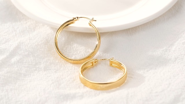 14K Gold Hoop Earrings for Women,Gold Hoops Earrings for Women 14K Gold Earrings Large Hoop Earrings Minimalist Earring Hoops 30mm