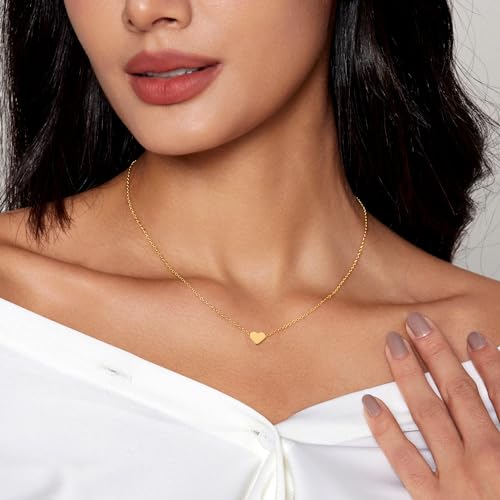 Cute Heart Necklace 18k Gold Plated Tiny Heart Pendant Choker Necklaces Small Gold Love Open Heart Chain Necklace for Women Dainty Gold Jewelry Gifts for Women Teen Girls
