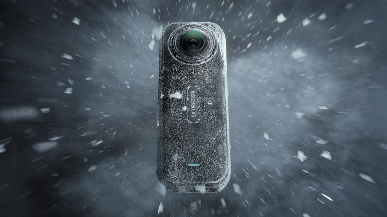 Insta360 X5 - 8K 360 camera with replaceable lenses