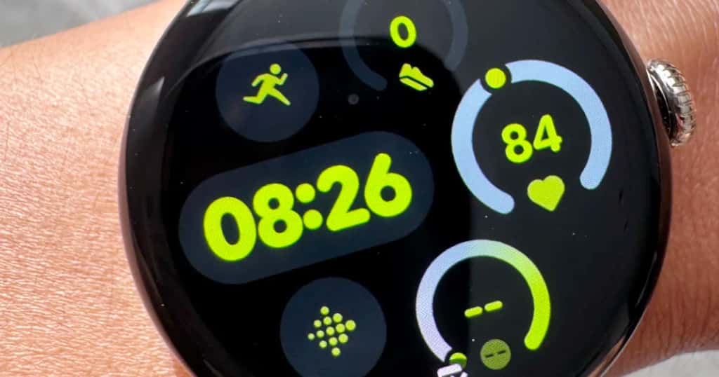 Pixel Watchで心拍数を表示中