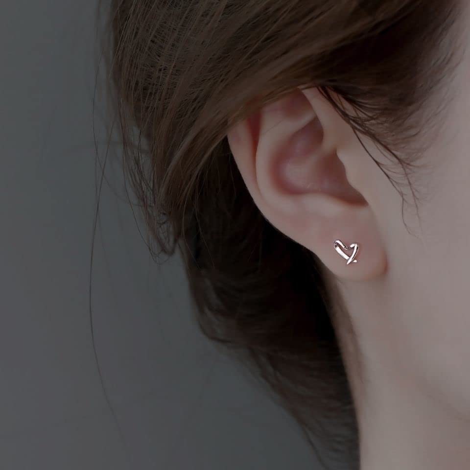 Heart Silver Stud Earrings Hypoallergenic 925 Sterling Silver Stud Earrings for Women Tiny Small Love Hearted Stud Earrings for Women Girls Jewelry Gift