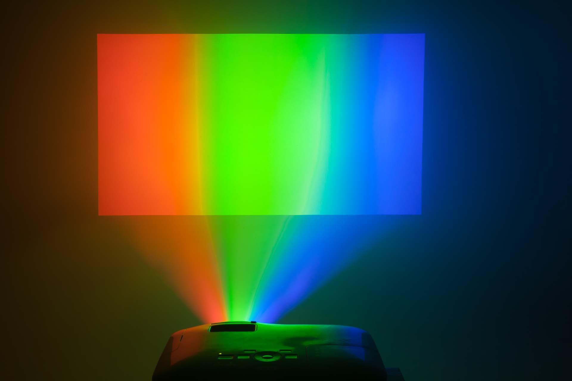 All You Need to Know: The Rainbow Effect on DLP Projectors