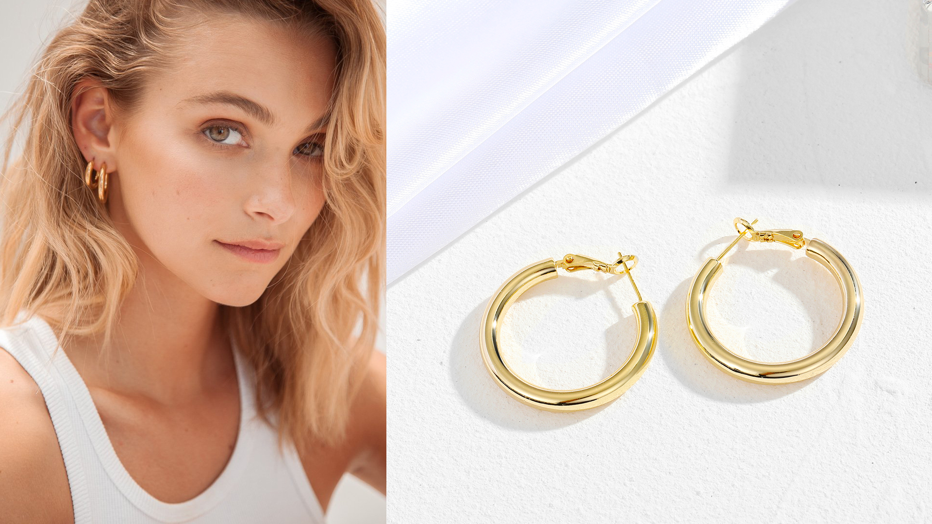 sovesi Chunky Gold Hoop Earrings for Women with 925 Sterling Silver Post, 14K Gold Plated Small Thick Gold Hoops Earrings for Women