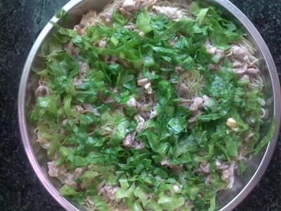 肉丝蒸米粉的制作方法和配料