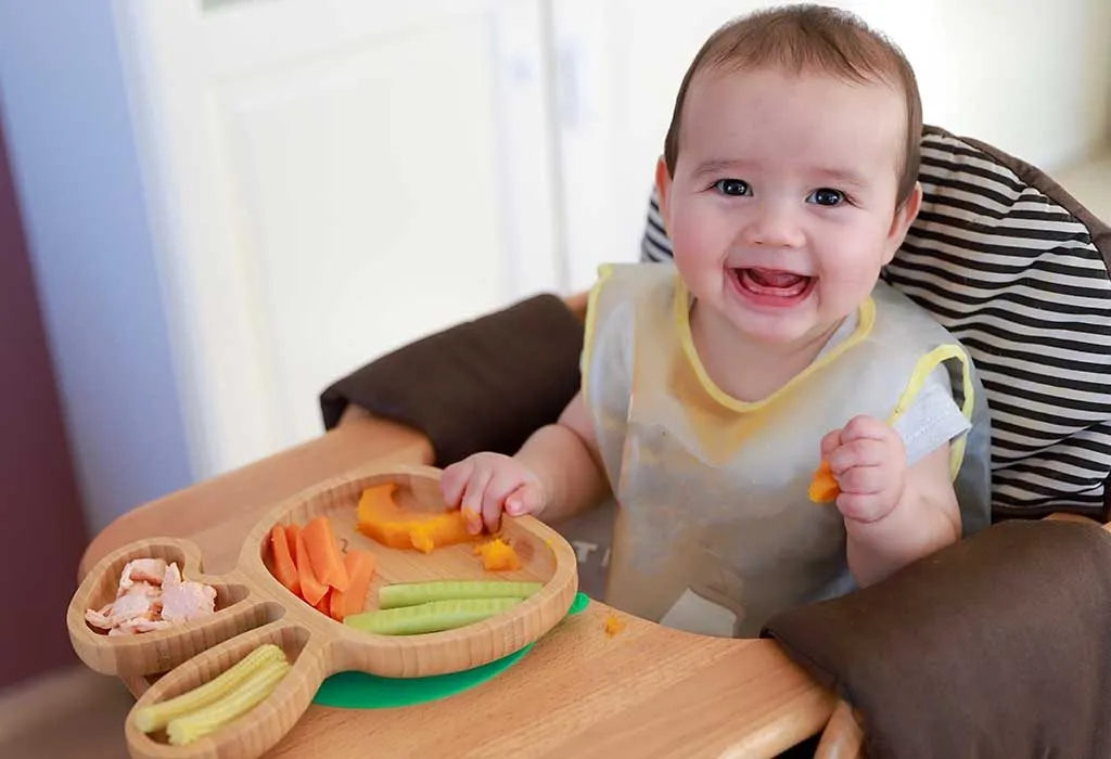 Filling Tiny Tummies: What Does a 7-month-old Baby Eat?