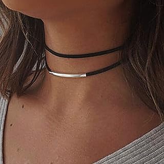 Lobster Clasp Velvet & Alloy Choker Necklace for Trendy Women and Girls with Black Collar Design
