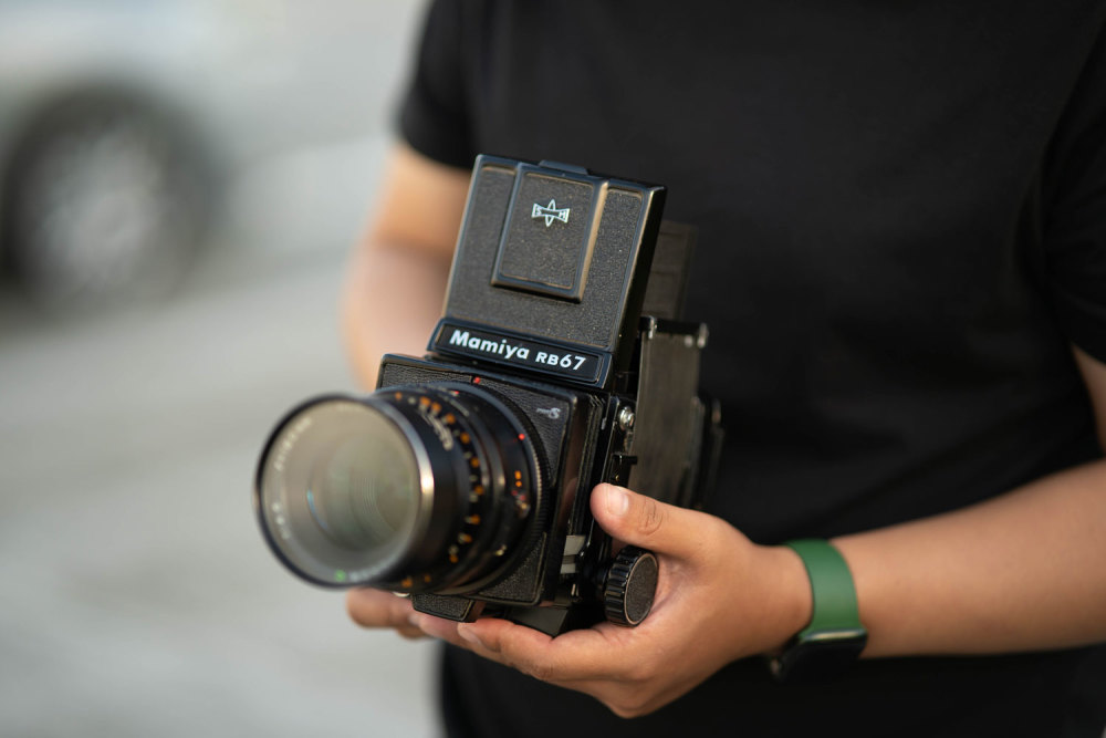 Appreciating Photography: The Insight Into Medium Format Cameras