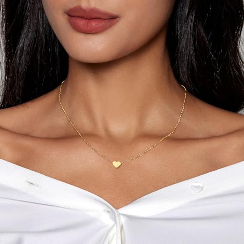 Cute Heart Necklace 18k Gold Plated Tiny Heart Pendant Choker Necklaces Small Gold Love Open Heart Chain Necklace for Women Dainty Gold Jewelry Gifts for Women Teen Girls