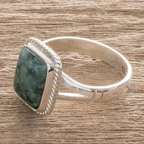NOVICA Artisan Handmade Jade Cocktail Ring .925 Sterling Silver Single Stone Guatemala Hemlock Desert Sage 'Life Divine'